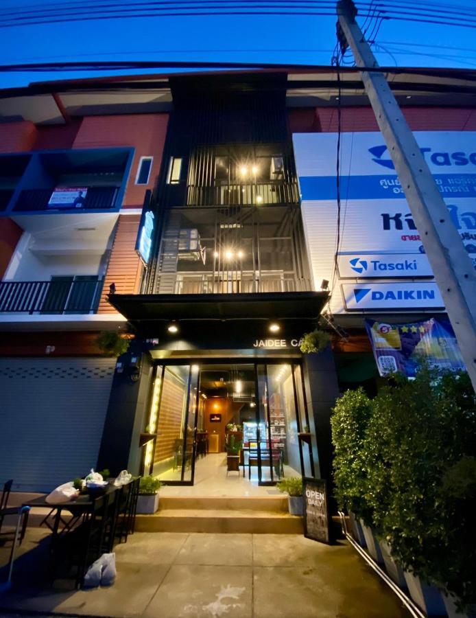 Jaidee Cafe & Hostel Chiangrai Banfangmin Kültér fotó
